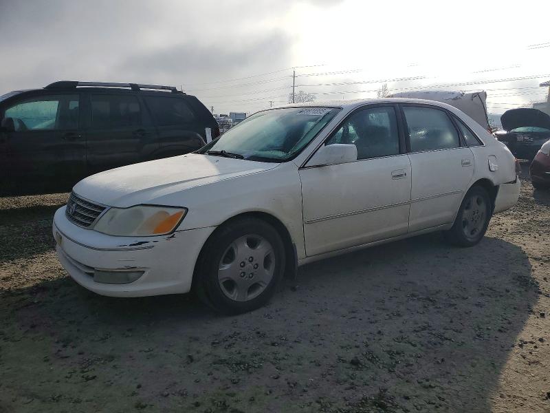 TOYOTA AVALON 2003 with VIN 4T1BF28B03U293271 - Photo from auction
