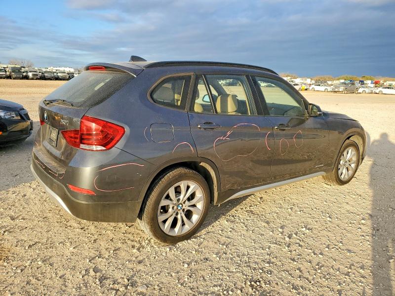 Photo 3 from auction – 2014 BMW X1 XDRIVE2 with VIN WBAVL1C51EVY21562