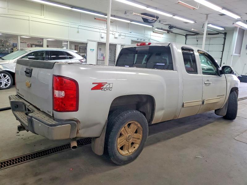صورة رقم 3 من المزاد - 2011 CHEVROLET SILVERADO مع VIN 1GCRKTE30BZ235941