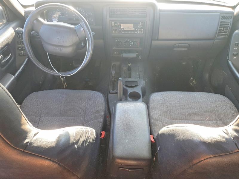 Photo 8 from auction – 2001 JEEP CHEROKEE S with VIN 1J4FF48S01L563646