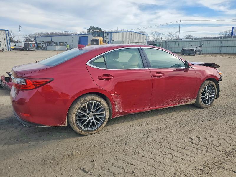 Photo 3 from auction – 2017 LEXUS ES 350 with VIN 58ABK1GG6HU076679