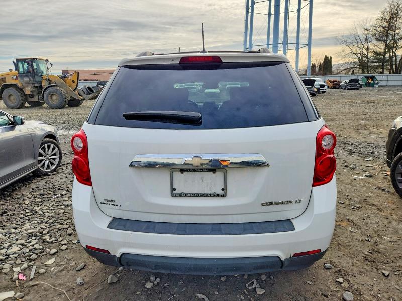 Photo 6 from auction – 2015 CHEVROLET EQUINOX LT with VIN 1GNFLFEK3FZ146175