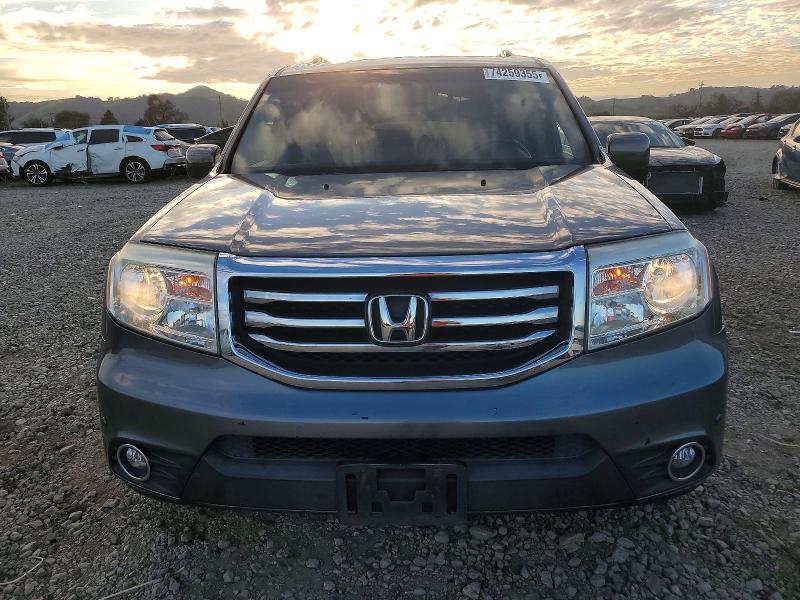 Photo 5 from auction – 2012 HONDA PILOT TOUR with VIN 5FNYF3H98CB043531
