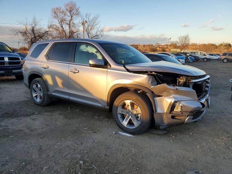 Photo 4 from auction – 2025 HONDA PILOT with VIN 5FNYG1H49SB183043