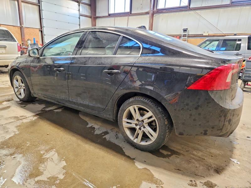 Photo 2 from auction – 2015 VOLVO S60 PREMIE with VIN YV1612TL4F2364955