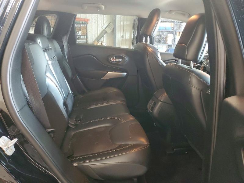 Photo 11 from auction – 2018 JEEP CHEROKEE L with VIN 1C4PJLLB1JD618478
