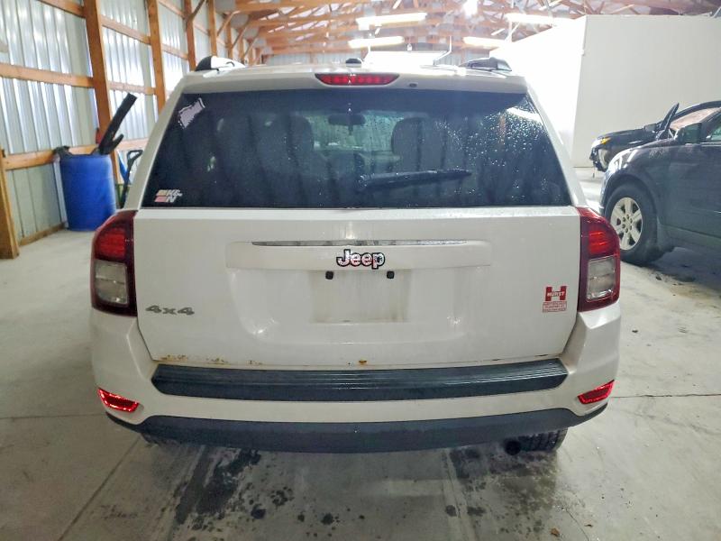 Photo 6 from auction – 2016 JEEP COMPASS with VIN 1C4NJDBB4GD559305