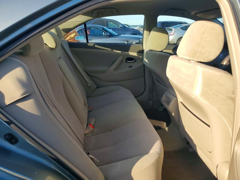 Photo 10 from auction – 2011 TOYOTA CAMRY with VIN 4T4BF3EK8BR114652