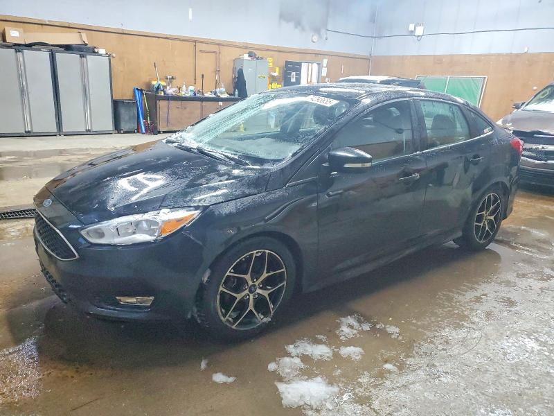 FORD FOCUS SE 2015 with VIN 1FADP3F29FL340218 - Photo from auction