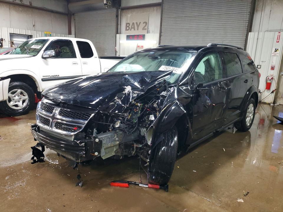 DODGE JOURNEY SE 2019 with VIN 3C4PDCBB1KT719220 - Photo from auction