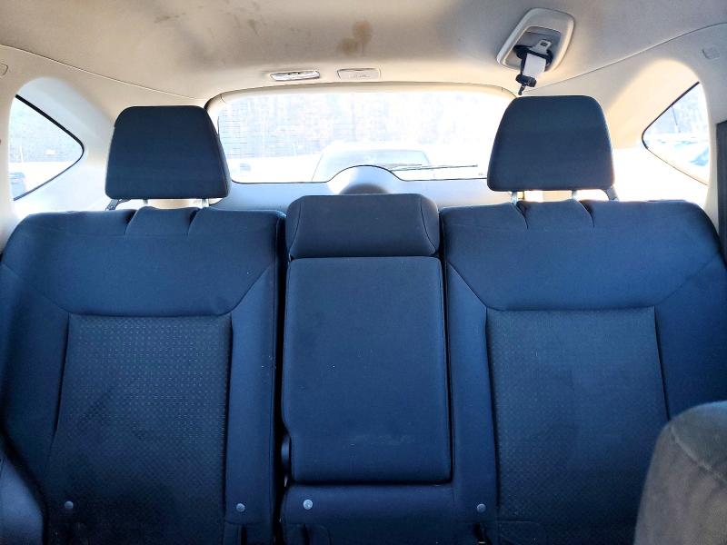 Photo 10 from auction – 2015 HONDA CR-V LX with VIN 5J6RM4H33FL025655
