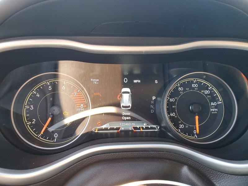 Zdjęcie 9 z aukcji – 2017 JEEP CHEROKEE O z VIN 1C4PJMJS1HW517173