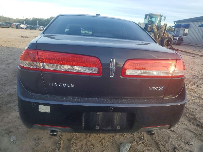 Photo 6 from auction – 2010 LINCOLN MKZ with VIN 3LNHL2GC4AR752156