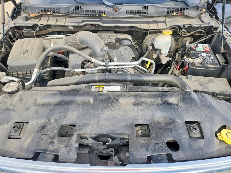 Photo 11 from auction – 2018 RAM 1500 with VIN 1C6RR6LT5JS211195