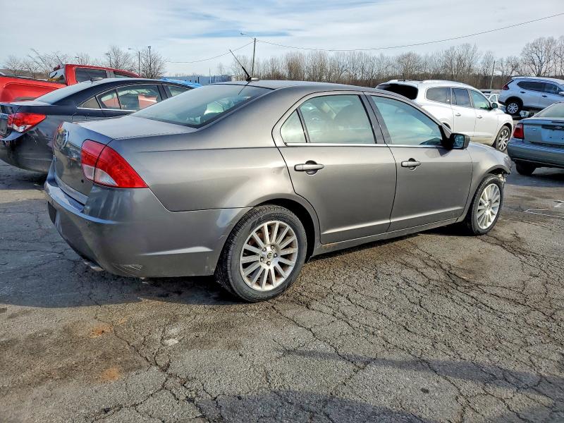 Photo 3 from auction – 2011 MERCURY MILAN with VIN 3MEHM0HA8BR601954