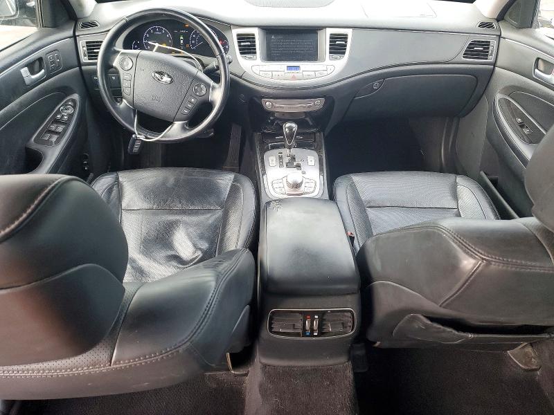 Photo 8 from auction – 2012 HYUNDAI GENESIS 3. with VIN KMHGC4DD9CU200247
