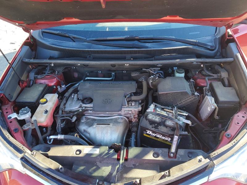 Photo 12 from auction – 2017 TOYOTA RAV4 LE with VIN 2T3BFREV9HW608526