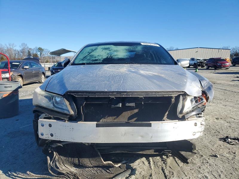 Photo 5 from auction – 2014 ACURA ILX with VIN 19VDE2E59EE000556