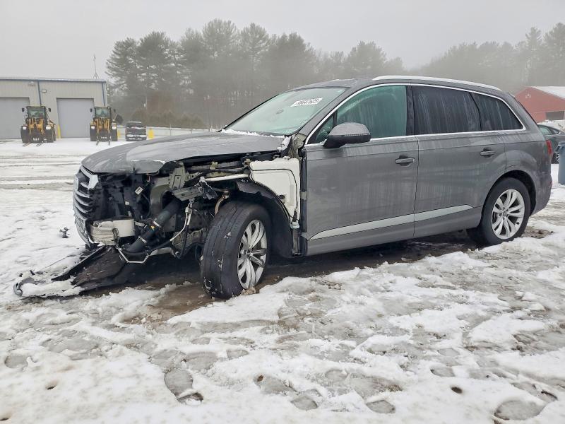 AUDI Q7 2018 with VIN WA1LHAF79JD001975 - Photo from auction