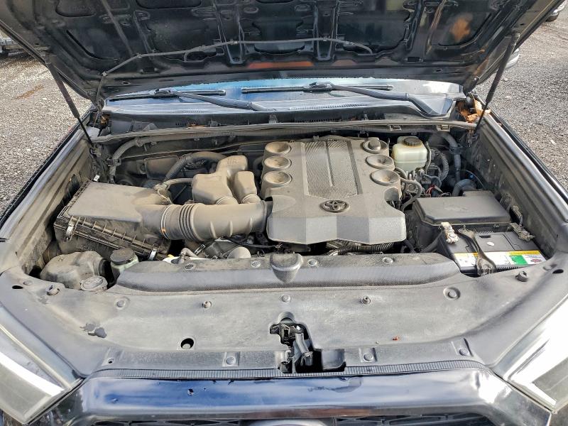 Photo 12 from auction – 2014 TOYOTA 4RUNNER SR with VIN JTEBU5JR9E5191429