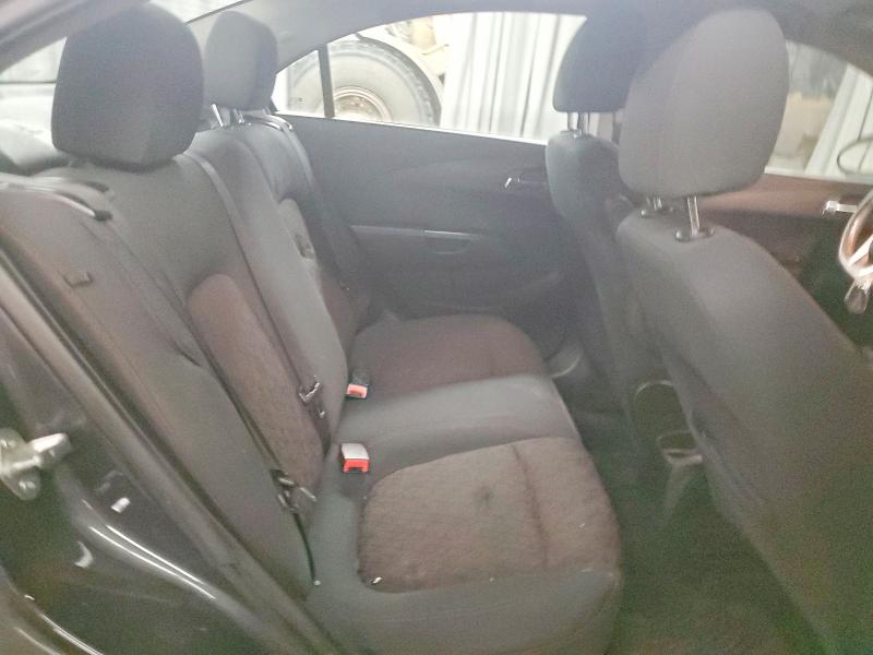 Photo 10 from auction – 2019 CHEVROLET SONIC with VIN 1G1JD5SB0K4108756