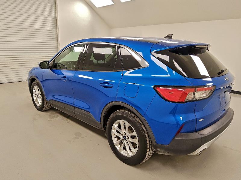 Photo 2 from auction – 2020 FORD ESCAPE SE with VIN 1FMCU0G62LUB84104