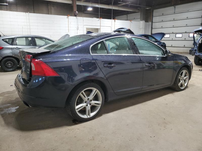 Photo 3 from auction – 2016 VOLVO S60 PREMIE with VIN YV1612TK2G2415930