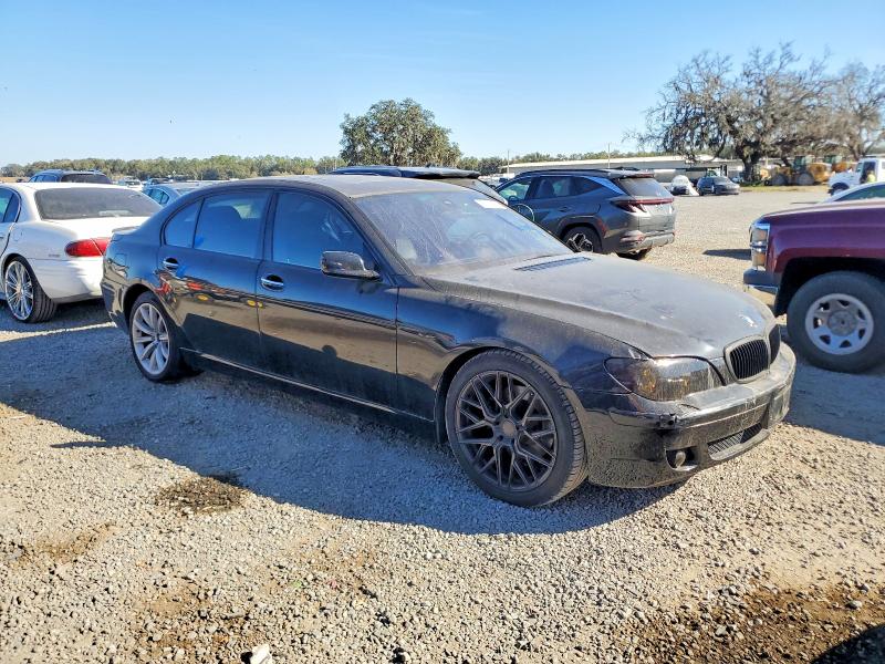 Photo 4 from auction – 2007 BMW 750 with VIN WBAHN835X7DT69863