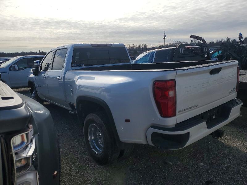 Photo 2 from auction – 2022 CHEVROLET SILVERADO with VIN 1GC4YVEY8NF350700