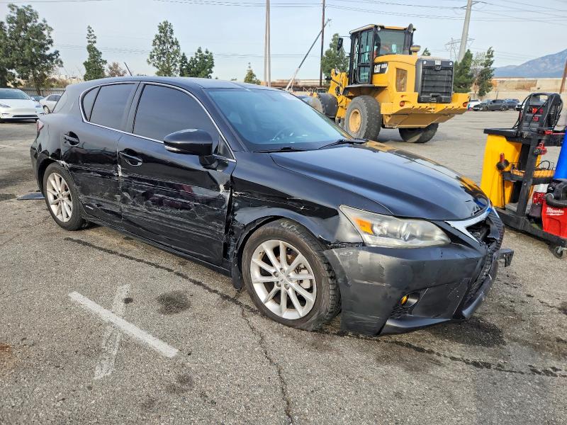 Photo 4 from auction – 2013 LEXUS CT 200 with VIN JTHKD5BH5D2127011