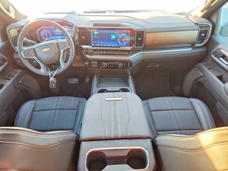 Photo 8 from auction – 2025 CHEVROLET SILVERADO with VIN 2GC4KREY4S1211871