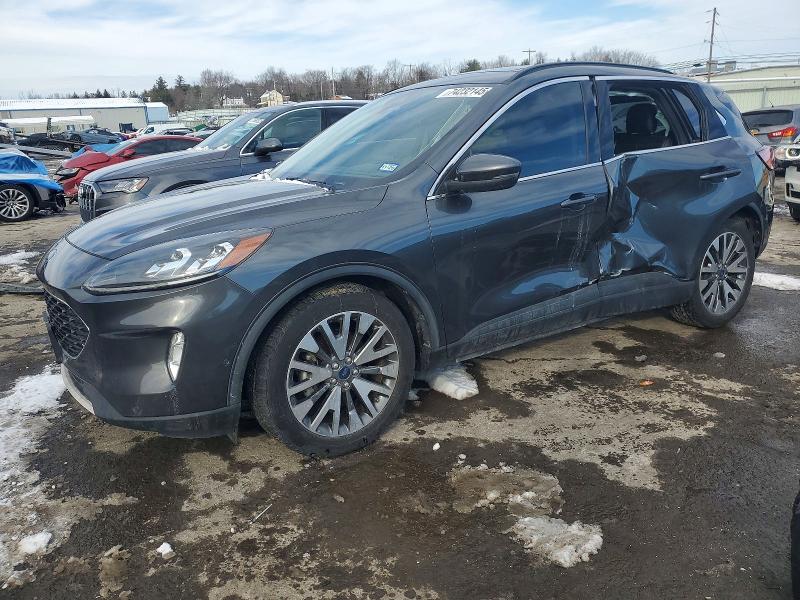 FORD ESCAPE 2020 with VIN 1FMCU0DZXLUA79518 - Photo from auction