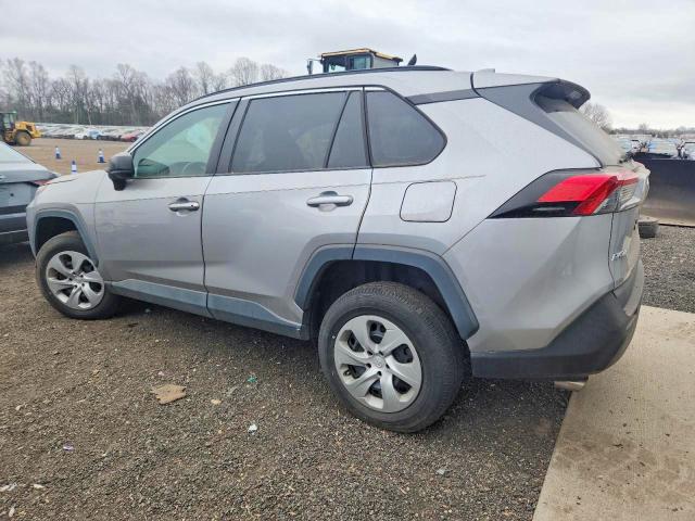 Photo 2 from auction – 2019 TOYOTA RAV4 LE with VIN 2T3H1RFV8KW040347