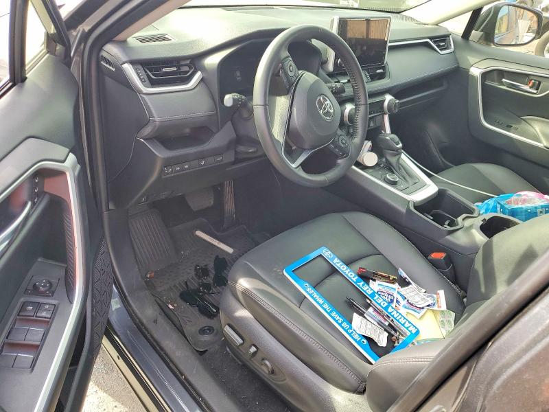Photo 8 from auction – 2023 TOYOTA RAV4 with VIN JTMB6RFV8PD084957