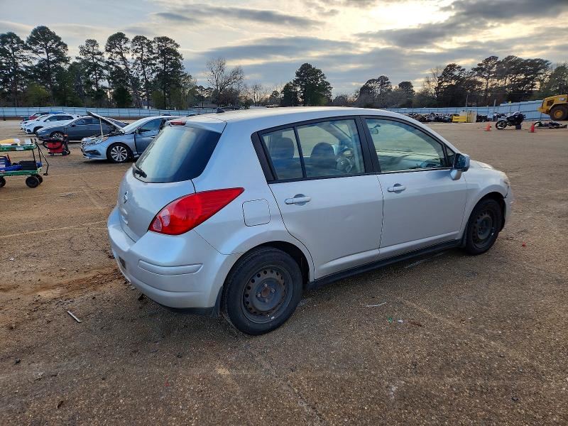 Photo 3 from auction – 2009 NISSAN VERSA S with VIN 3N1BC13E39L457983
