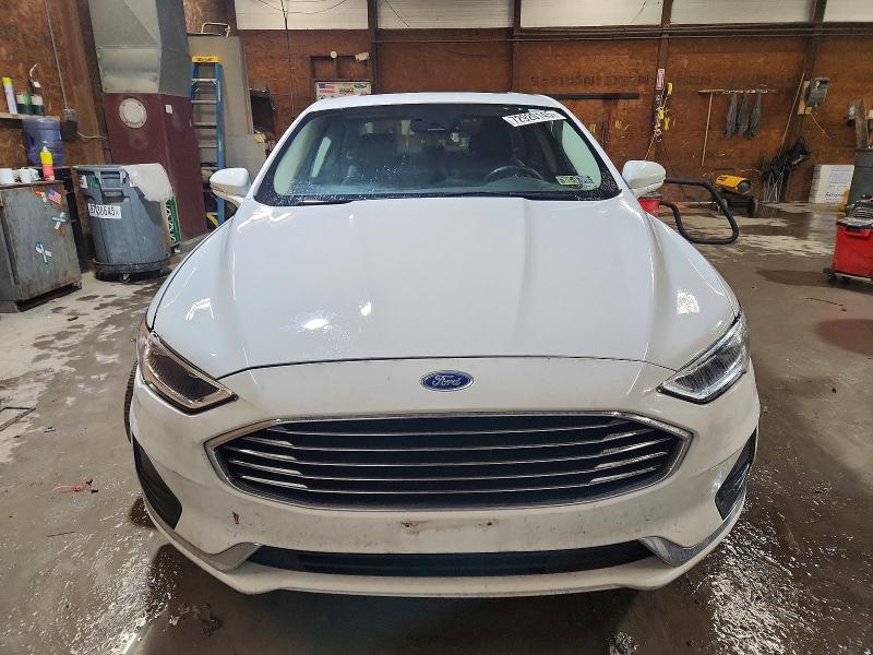 Фото 5 с аукциона – 2019 FORD FUSION с VIN 3FA6P0CD2KR145313