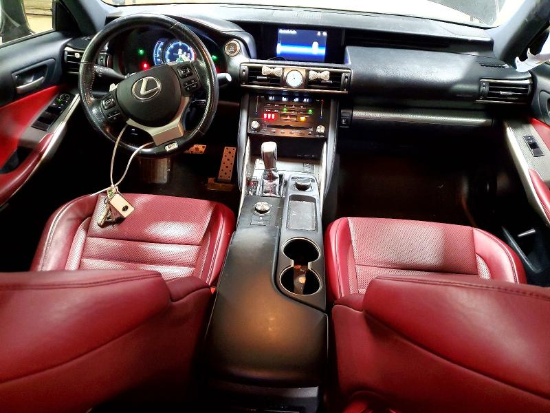 Photo 8 from auction – 2018 LEXUS IS with VIN JTHBA1D27J5082433