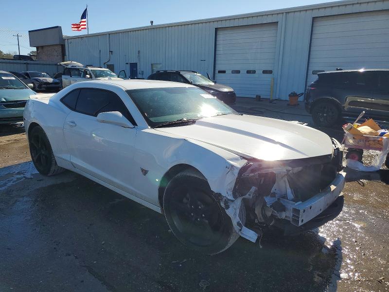 Фото 4 с аукциона – 2015 CHEVROLET CAMARO LT с VIN 2G1FF1E30F9216648