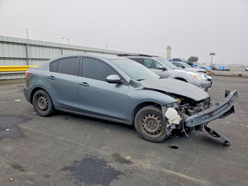 Photo 4 from auction – 2012 MAZDA 3 I with VIN JM1BL1UGXC1542234