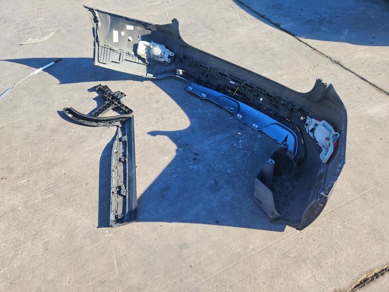 Photo 13 from auction – 2022 HYUNDAI PALISADE with VIN KM8R4DHE9NU377201