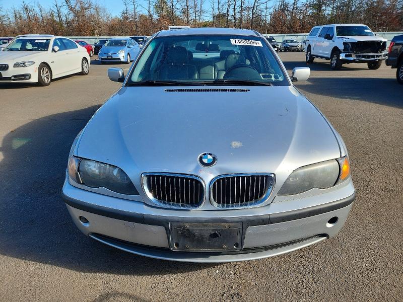 Photo 5 from auction – 2002 BMW 325 XI with VIN WBAEU334X2PF66106
