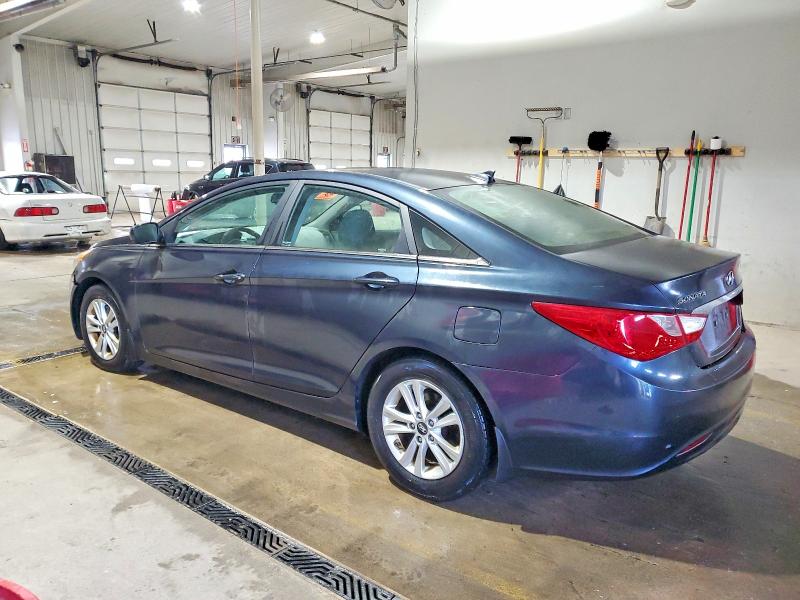 Photo 2 from auction – 2013 HYUNDAI SONATA GLS with VIN 5NPEB4AC4DH797135