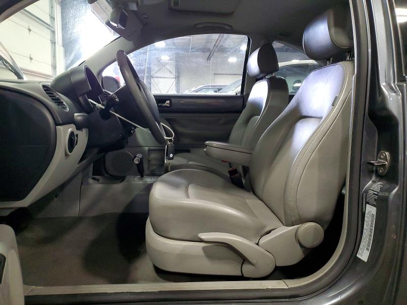 Photo 7 from auction – 2006 VOLKSWAGEN NEW BEETLE with VIN 3VWRW31C06M416617