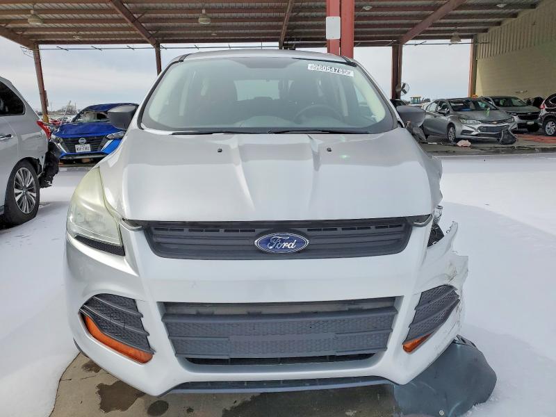 Photo 5 from auction – 2016 FORD ESCAPE S with VIN 1FMCU0F79GUA09588
