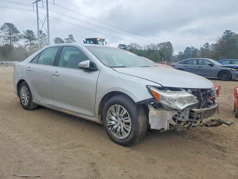 Photo 4 from auction – 2014 TOYOTA CAMRY L with VIN 4T4BF1FK9ER390622