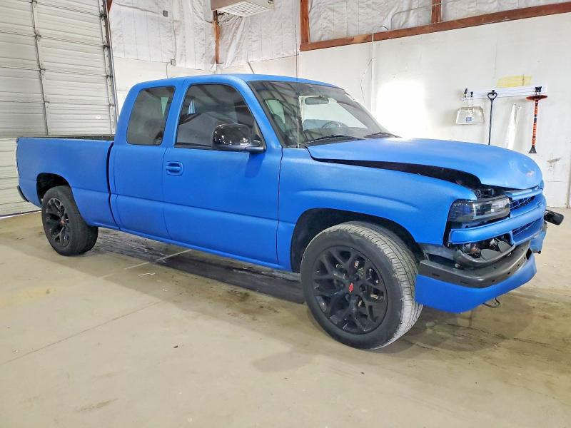 Photo 4 from auction – 2002 CHEVROLET SILVERADO with VIN 2GCEC19V521295993