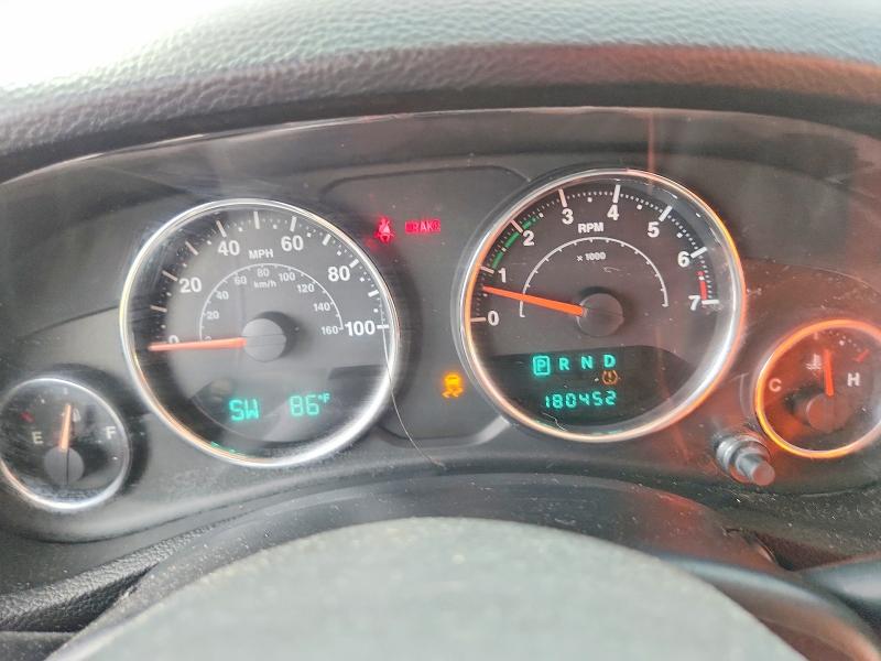 Photo 9 from auction – 2013 JEEP WRANGLER U with VIN 1C4BJWEGXDL610409