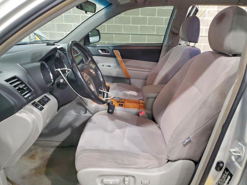 Photo 7 from auction – 2008 TOYOTA HIGHLANDER with VIN JTEEW41A582002146