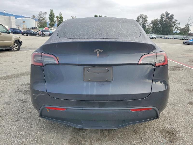 Photo 6 from auction – 2025 TESLA MODEL Y with VIN 7SAYGDED5SF260810