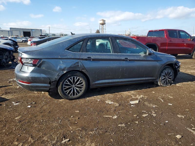 Photo 3 from auction – 2020 VOLKSWAGEN JETTA with VIN 3VWCB7BU3LM020306